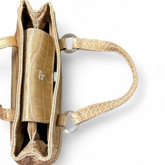 Tommy Hilfiger Crocodile Embossed Small Shoulder Bag Cream Gold - Picture 5 of 6